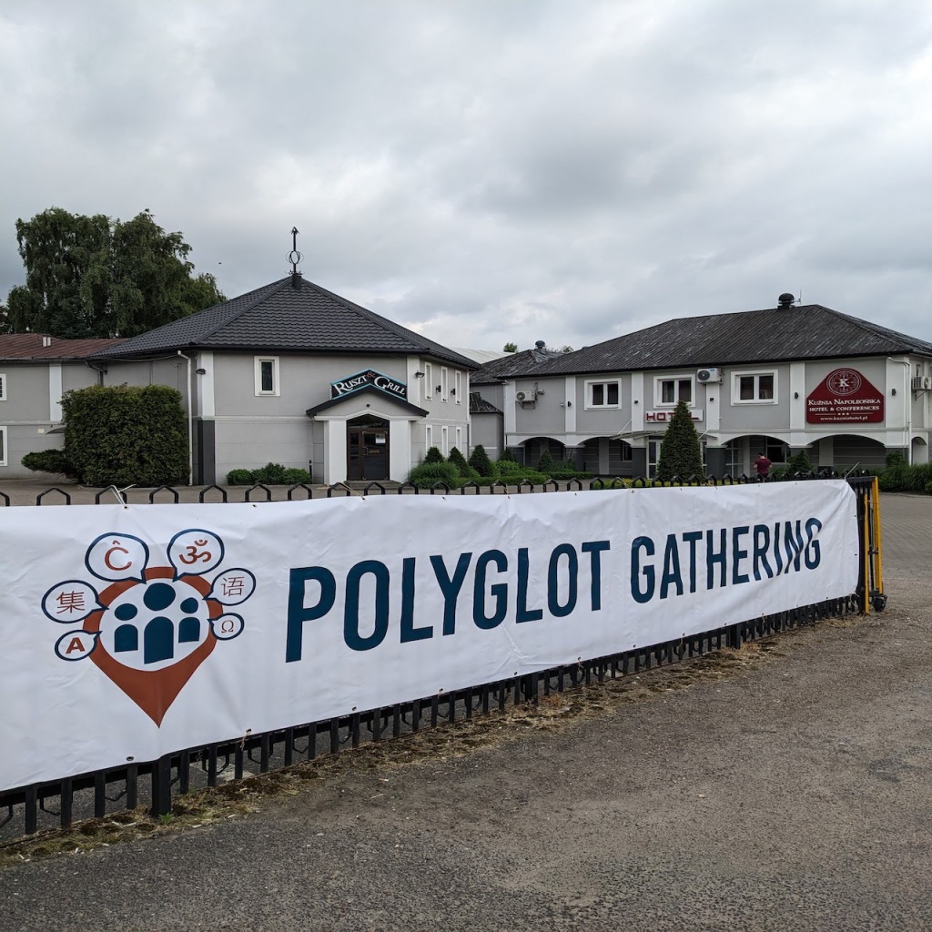 Polyglot Gathering sign in Teresin